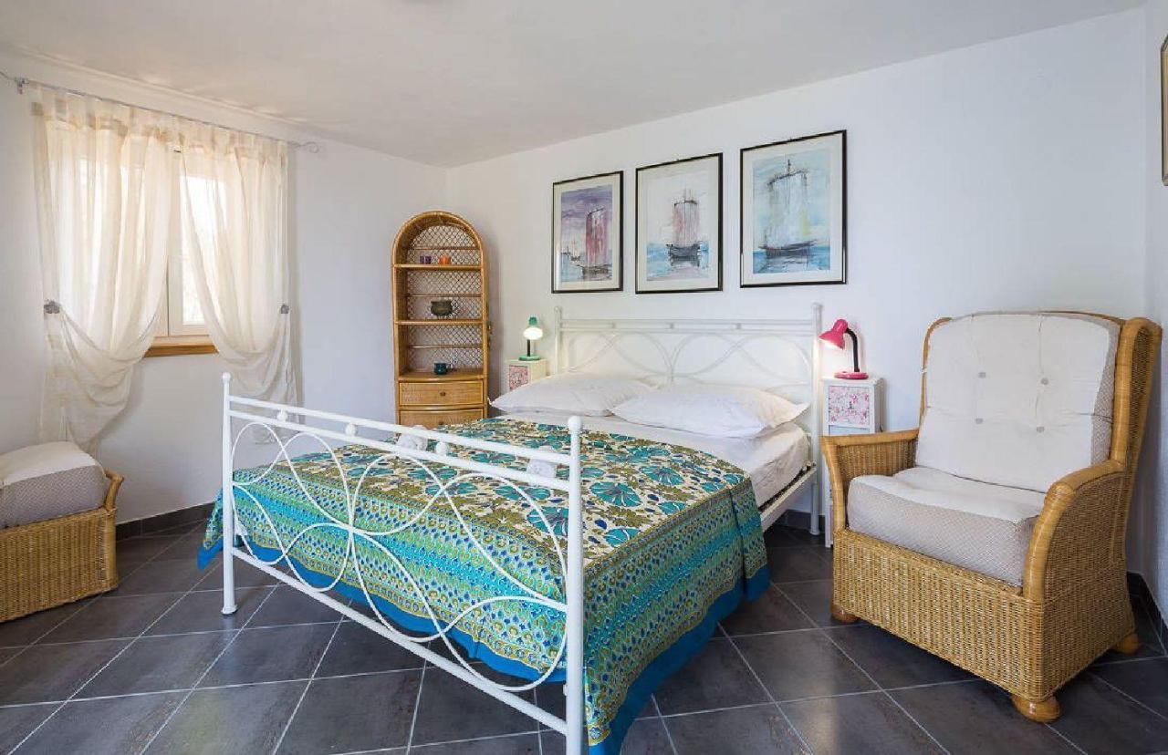 Vila House Vesna Kupinova Milna  Exteriér fotografie
