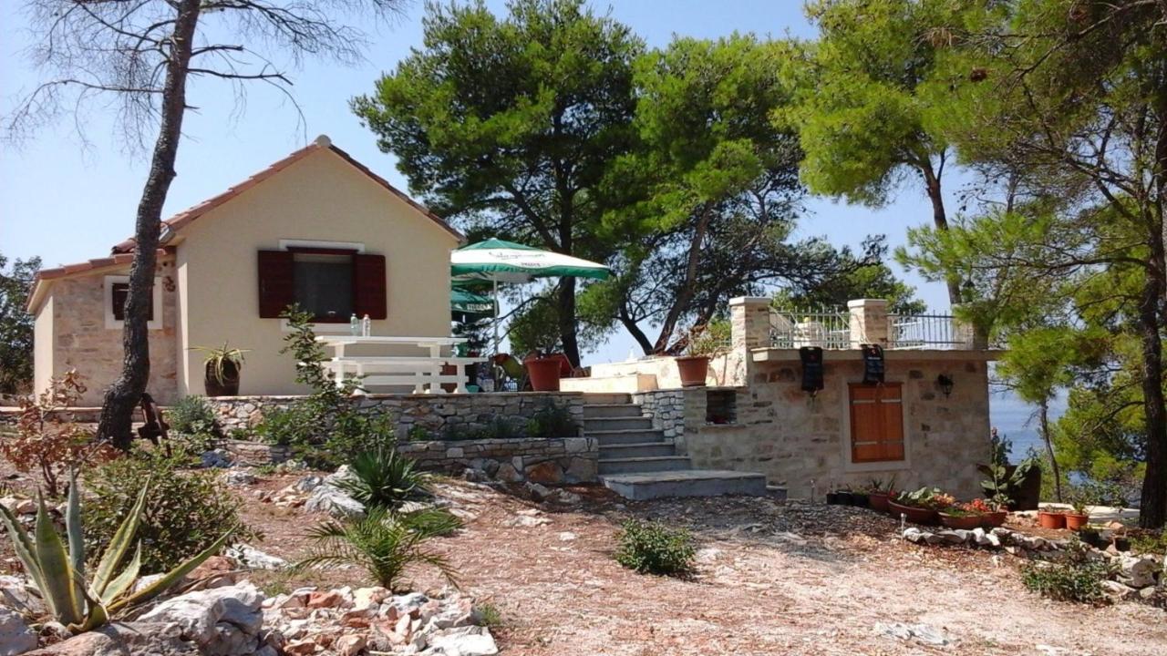 Vila House Vesna Kupinova Milna  Exteriér fotografie