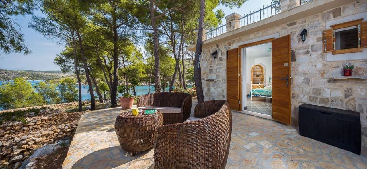 Vila House Vesna Kupinova Milna  Exteriér fotografie