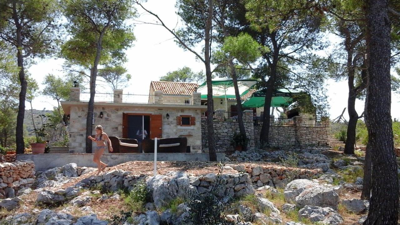 Vila House Vesna Kupinova Milna  Exteriér fotografie