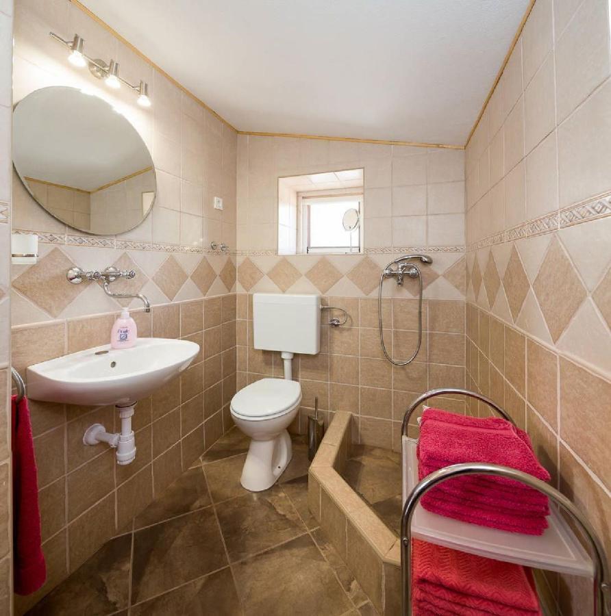 Vila House Vesna Kupinova Milna  Exteriér fotografie