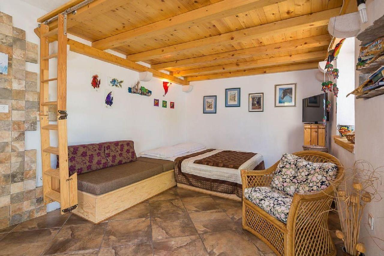 Vila House Vesna Kupinova Milna  Exteriér fotografie